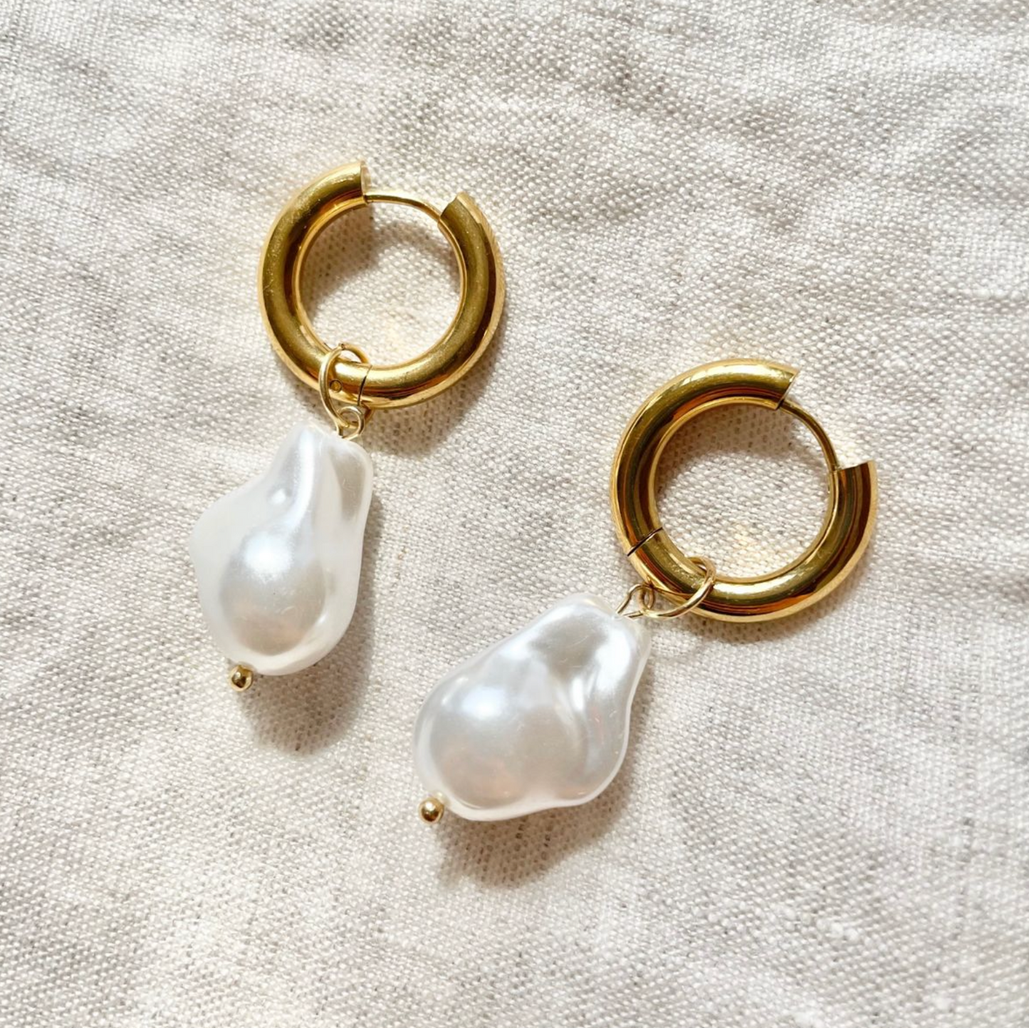 PALMA Pearl Drop Earrings